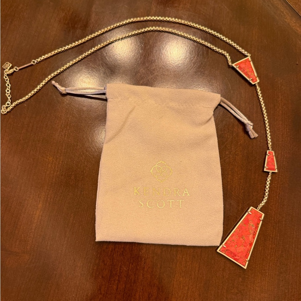 Kendra Scott Necklace
